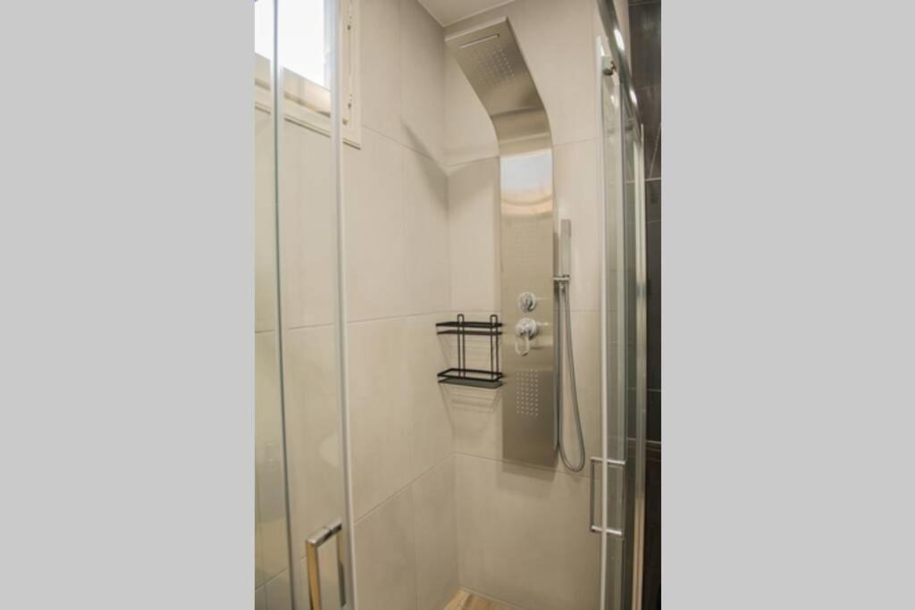 Elegant Apartment In The Heart Of Heraklion Екстериор снимка