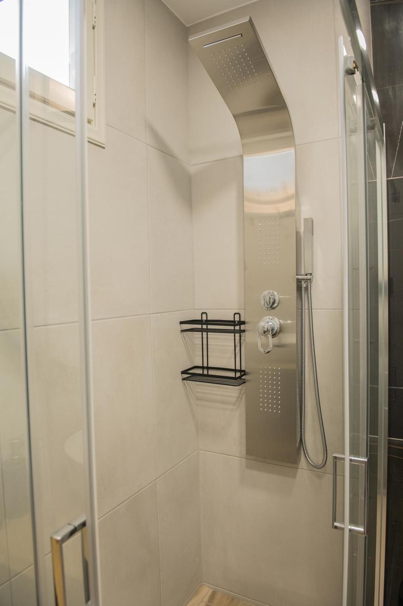 Elegant Apartment In The Heart Of Heraklion Екстериор снимка